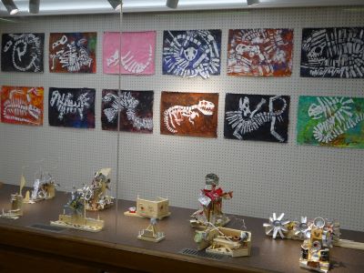 すがもロビー展示「都立大塚ろう学校児童作品展示」